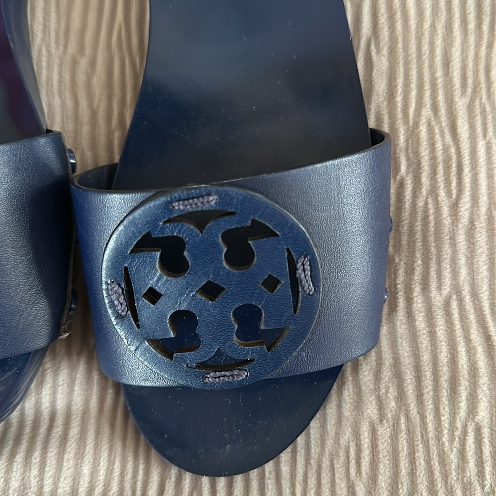Tory Burch Navy Leather Logo Slide Sandals - Picture 6 of 10
